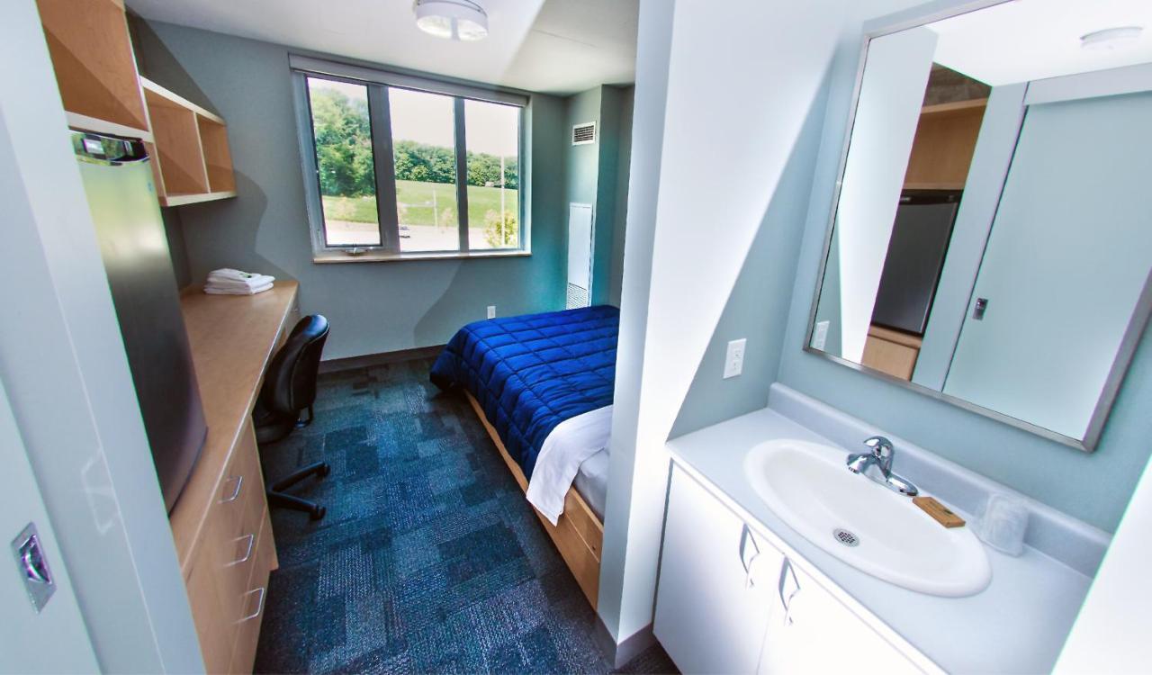 Lakehead University Residence And Conference Centre Orillia Kültér fotó