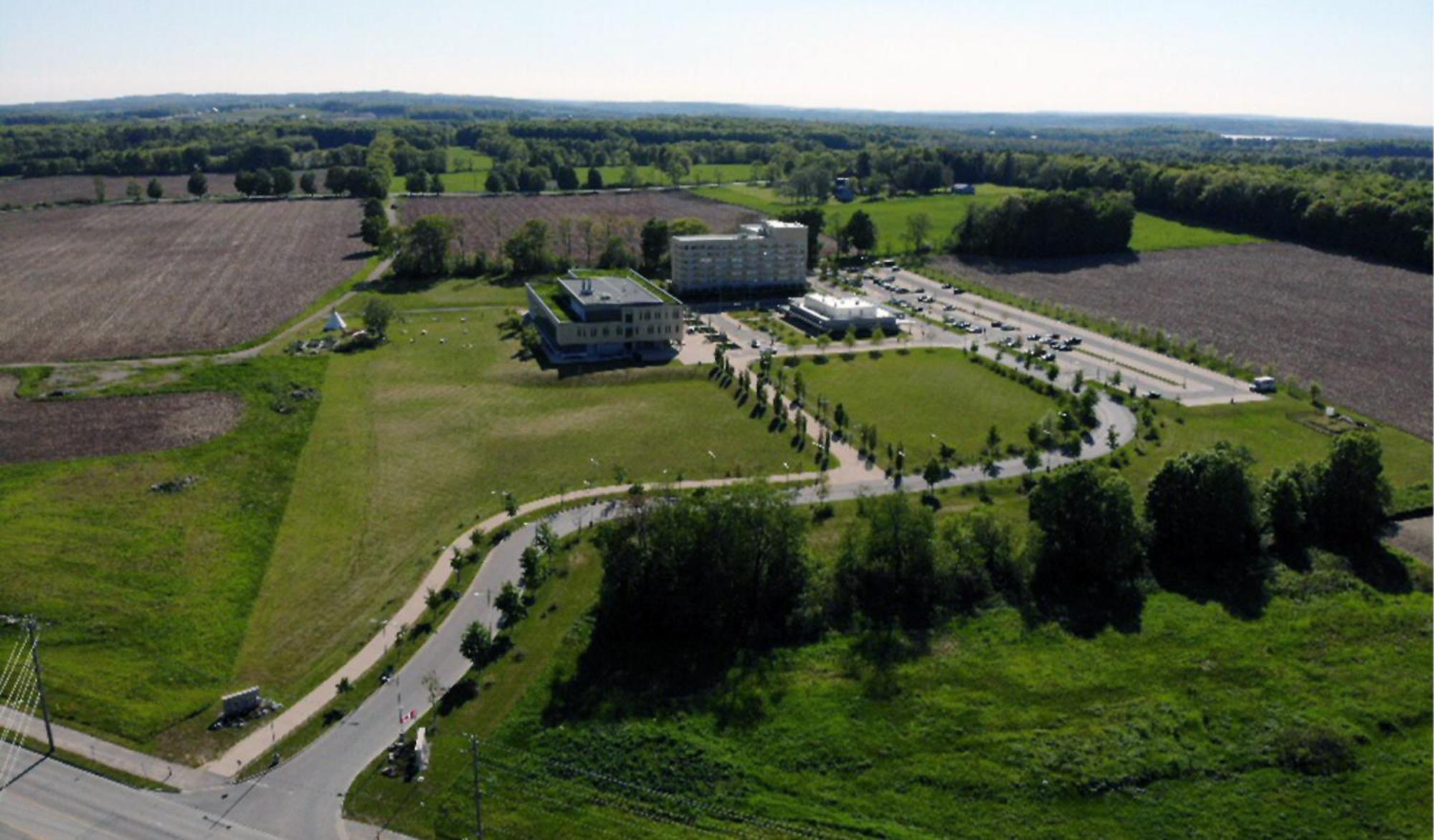 Lakehead University Residence And Conference Centre Orillia Kültér fotó
